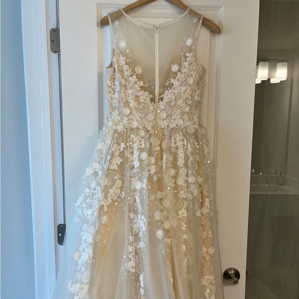 BHLDN (Anthropologie) Wedding Dress, Size 2